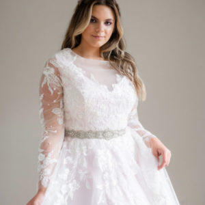 custom wedding dress designers for plus size